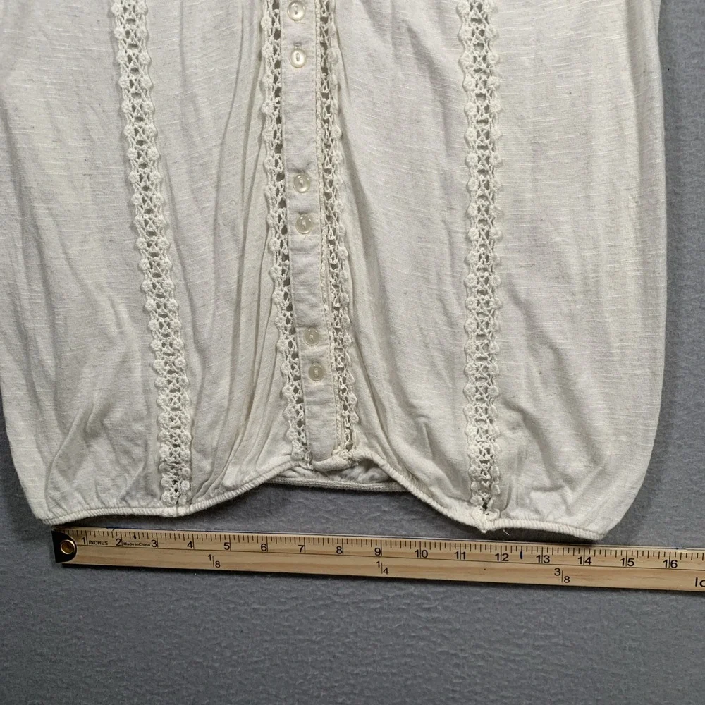 American Rag Oatmeal Crochet Trim Button Front Top Blouse' Ladies Medium - Picture 5 of 7